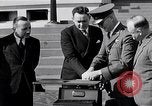 Standbild Fingerprinting United States USA, 1936, aus Sekunde 19 historischem Filmmaterial Videoclip 65675031189