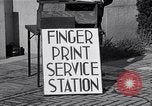 Standbild Fingerprint Service Station United States USA, 1936, aus Sekunde 10 historischem Filmmaterial Videoclip 65675031190