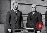 Standbild Fingerprint Service Station United States USA, 1936, aus Sekunde 12 historischem Filmmaterial Videoclip 65675031190