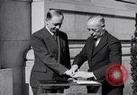 Standbild Fingerprint Service Station United States USA, 1936, aus Sekunde 18 historischem Filmmaterial Videoclip 65675031190