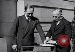 Standbild Fingerprint Service Station United States USA, 1936, aus Sekunde 24 historischem Filmmaterial Videoclip 65675031190
