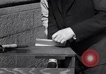 Standbild Fingerprint Service Station United States USA, 1936, aus Sekunde 55 historischem Filmmaterial Videoclip 65675031190