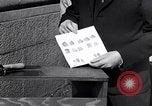 Standbild Fingerprint Service Station United States USA, 1936, aus Sekunde 57 historischem Filmmaterial Videoclip 65675031190