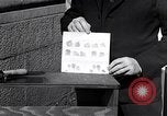 Standbild Fingerprint Service Station United States USA, 1936, aus Sekunde 60 historischem Filmmaterial Videoclip 65675031190