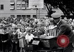 Standbild Kinder Fingerabdrücke United States USA, 1936, aus Sekunde 37 historischem Filmmaterial Videoclip 65675031193
