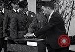 Immagine di Impronte digitali United States USA, 1936, secondo 23 filmato di repertorio 65675031196