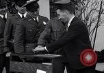Immagine di Impronte digitali United States USA, 1936, secondo 25 filmato di repertorio 65675031196
