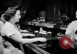 Image Army Navy Revue d'écran Lexington Kentucky USA, 1945, de la seconde 62 séquences d'archives historiques vidéo 65675031222