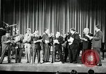 Immagine di Humorists United States USA, 1945, secondo 31 filmato di repertorio 65675031225