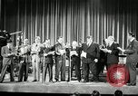 Immagine di Humorists United States USA, 1945, secondo 32 filmato di repertorio 65675031225
