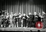 Immagine di Humorists United States USA, 1945, secondo 33 filmato di repertorio 65675031225