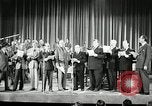 Immagine di Humorists United States USA, 1945, secondo 62 filmato di repertorio 65675031225