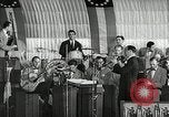 Immagine di Benny Goodman New York City USA, 1943, secondo 28 filmato di repertorio 65675031226