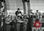 Immagine di Benny Goodman New York City USA, 1943, secondo 33 filmato di repertorio 65675031226