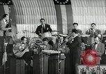 Immagine di Benny Goodman New York City USA, 1943, secondo 41 filmato di repertorio 65675031226