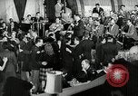 Immagine di Benny Goodman New York City USA, 1943, secondo 13 filmato di repertorio 65675031227