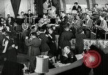 Immagine di Benny Goodman New York City USA, 1943, secondo 30 filmato di repertorio 65675031227