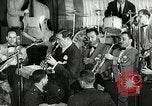 Immagine di Benny Goodman New York City USA, 1943, secondo 43 filmato di repertorio 65675031227