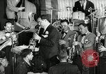 Immagine di Benny Goodman New York City USA, 1943, secondo 47 filmato di repertorio 65675031227