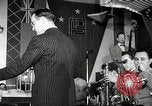 Immagine di Benny Goodman New York City USA, 1943, secondo 4 filmato di repertorio 65675031229