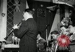 Immagine di Benny Goodman New York City USA, 1943, secondo 38 filmato di repertorio 65675031229