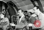 Immagine di Benny Goodman New York City USA, 1943, secondo 52 filmato di repertorio 65675031229