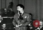 Immagine di Frank Sinatra New York City USA, 1943, secondo 28 filmato di repertorio 65675031231