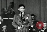 Immagine di Frank Sinatra New York City USA, 1943, secondo 31 filmato di repertorio 65675031231