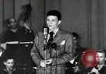 Immagine di Frank Sinatra New York City USA, 1943, secondo 35 filmato di repertorio 65675031231
