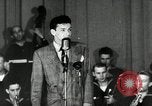Immagine di Frank Sinatra New York City USA, 1943, secondo 42 filmato di repertorio 65675031231