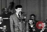 Immagine di Frank Sinatra New York City USA, 1943, secondo 62 filmato di repertorio 65675031231