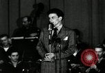 Standbild Frank Sinatra New York City USA, 1943, aus Sekunde 15 historischem Filmmaterial Videoclip 65675031234