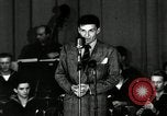 Standbild Frank Sinatra New York City USA, 1943, aus Sekunde 17 historischem Filmmaterial Videoclip 65675031234