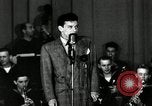Standbild Frank Sinatra New York City USA, 1943, aus Sekunde 46 historischem Filmmaterial Videoclip 65675031234