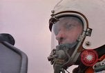 Standbild Air Force Pilot United States USA, 1956, aus Sekunde 55 historischem Filmmaterial Videoclip 65675031249