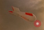 Standbild Barrage Ballon New Mexico United States USA, 1978, aus Sekunde 26 historischem Filmmaterial Videoclip 65675031250