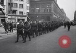 Image des prisonniers alliés Paris France, 1944, de la seconde 8 séquences d'archives historiques vidéo 65675031306