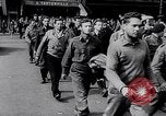 Image des prisonniers alliés Paris France, 1944, de la seconde 25 séquences d'archives historiques vidéo 65675031306