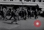 Image des prisonniers alliés Paris France, 1944, de la seconde 38 séquences d'archives historiques vidéo 65675031306
