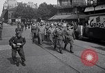 Image des prisonniers alliés Paris France, 1944, de la seconde 49 séquences d'archives historiques vidéo 65675031306
