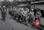Image des prisonniers alliés Paris France, 1944, de la seconde 53 séquences d'archives historiques vidéo 65675031306