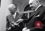 Immagine di Il Presidente Truman saluta i capi di Stato United States USA, 1948, secondo 12 filmato di repertorio 65675031323