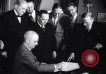 Immagine di Il Presidente Truman saluta i capi di Stato United States USA, 1948, secondo 53 filmato di repertorio 65675031323