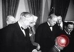 Immagine di Il Presidente Truman saluta i capi di Stato United States USA, 1948, secondo 54 filmato di repertorio 65675031323