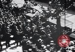 Standbild Charles Lindbergh Paris Frankreich, 1927, aus Sekunde 21 historischem Filmmaterial Videoclip 65675031333