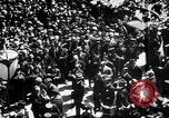 Standbild Charles Lindbergh Paris Frankreich, 1927, aus Sekunde 27 historischem Filmmaterial Videoclip 65675031333