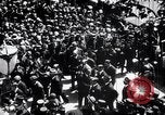 Standbild Charles Lindbergh Paris Frankreich, 1927, aus Sekunde 28 historischem Filmmaterial Videoclip 65675031333