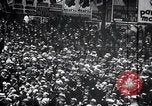 Standbild Charles Lindbergh Paris Frankreich, 1927, aus Sekunde 35 historischem Filmmaterial Videoclip 65675031333