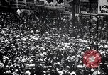 Standbild Charles Lindbergh Paris Frankreich, 1927, aus Sekunde 36 historischem Filmmaterial Videoclip 65675031333