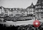 Standbild Charles Lindbergh Paris Frankreich, 1927, aus Sekunde 8 historischem Filmmaterial Videoclip 65675031337